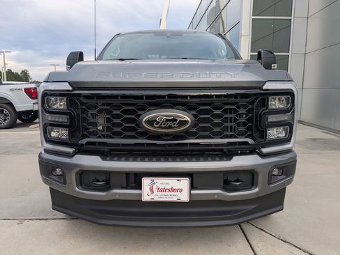 New 2025 Ford F250 Lariat w/ Lariat Ultimate Package image 8