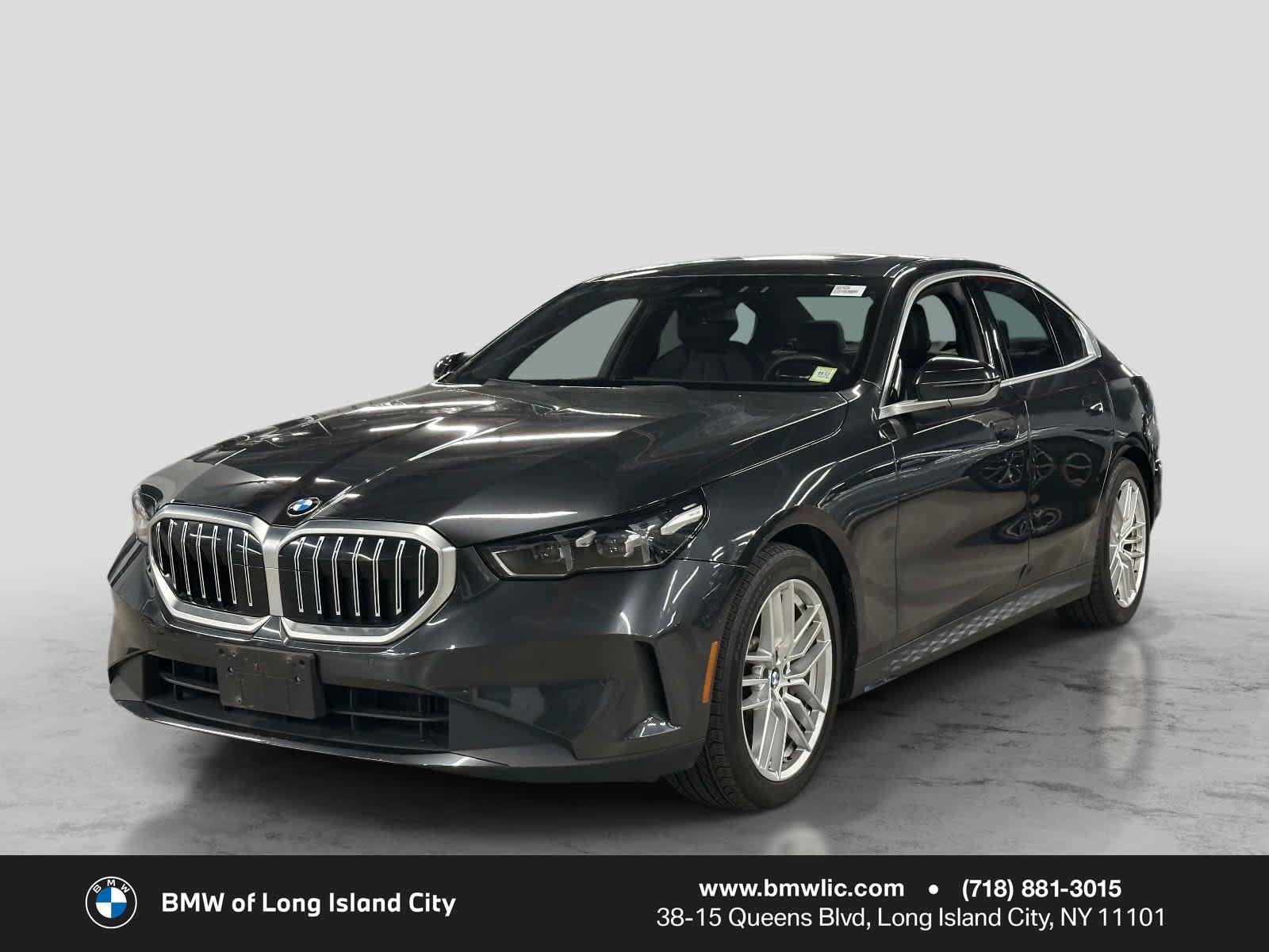 Used 2024 BMW 530i xDrive w/ Convenience Package AWD/4WD image 1