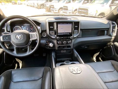 Used 2024 RAM 1500 Laramie image 11