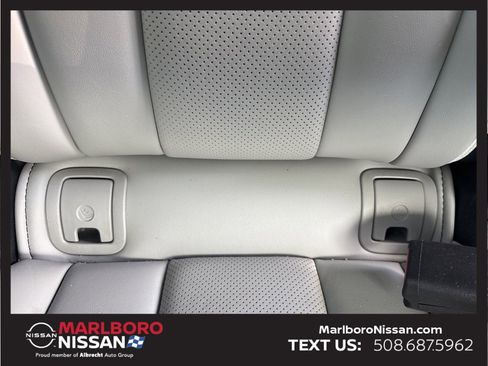 Used 2023 Acura MDX SH-AWD w/ Technology Package image 21