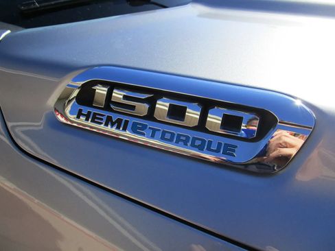 Used 2022 RAM 1500 Big Horn AWD/4WD image 43