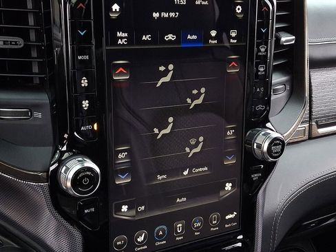 Used 2019 RAM 1500 Limited AWD/4WD image 16
