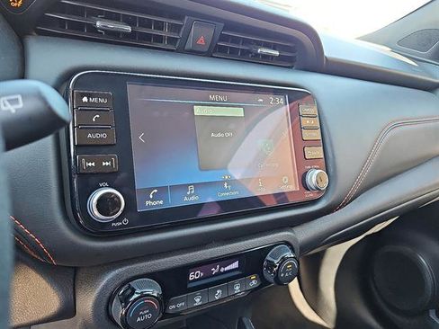 Used 2024 Nissan Kicks SR image 16