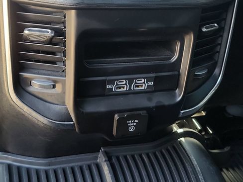 Used 2024 RAM 2500 Laramie w/ Sport Appearance Package AWD/4WD image 21