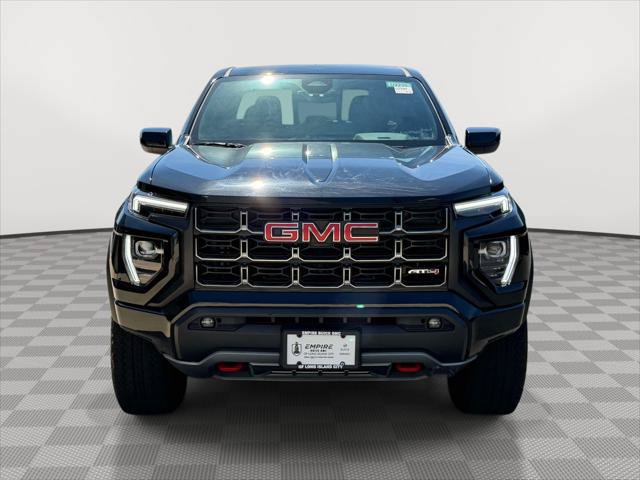 Used 2024 GMC Canyon AT4 w/ AT4 Premium Package AWD/4WD image 2