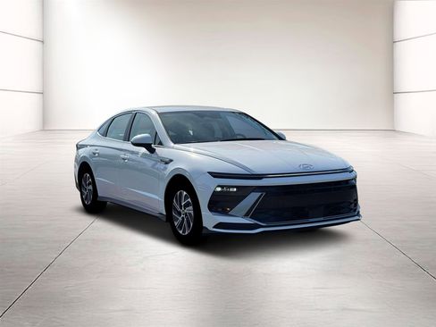 New 2026 Hyundai Sonata Blue image 11