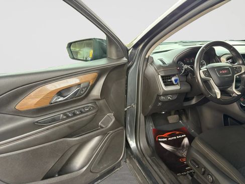 Used 2018 GMC Terrain SLE w/ Driver Convenience Package AWD/4WD image 11