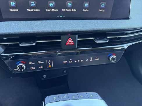 Used 2023 Kia EV6 Wind w/ Wind Technology Package image 20