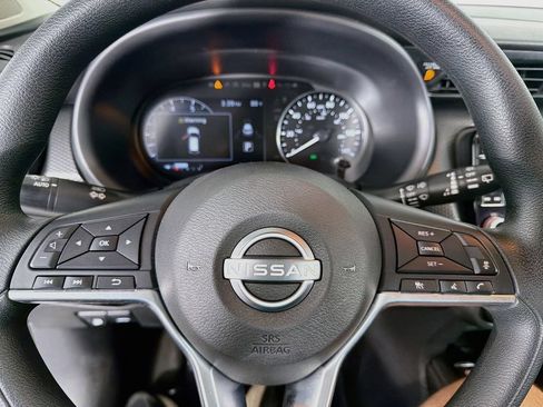 Used 2024 Nissan Kicks SV FWD image 15