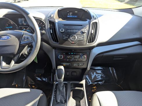 Used 2018 Ford Escape SE w/ Ford Safe & Smart Package image 15