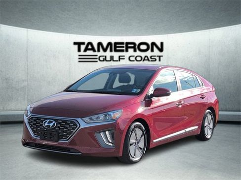 Used 2022 Hyundai Ioniq SE image 1