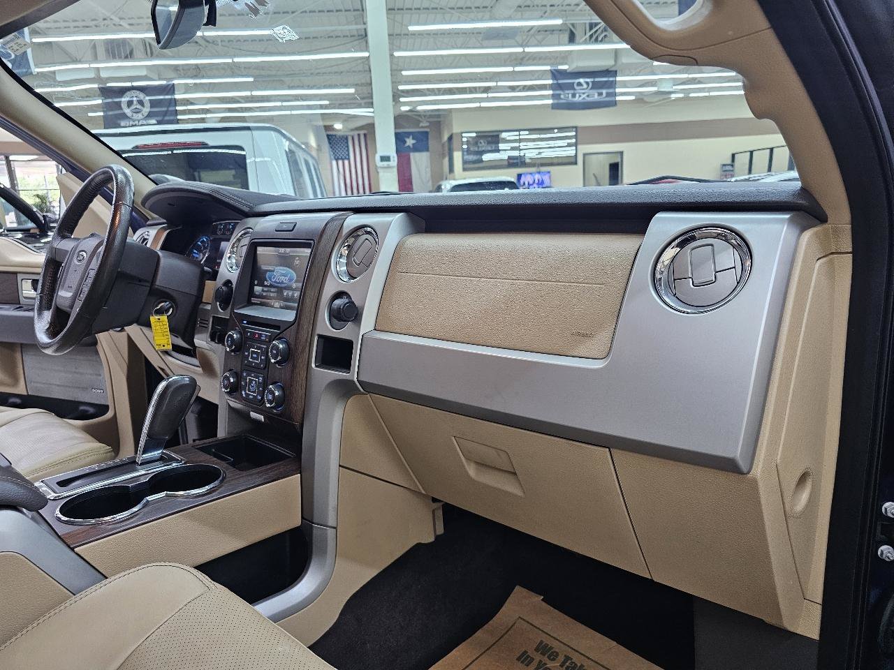 Used 2014 Ford F150 Lariat w/ Equipment Group 502A Luxury RWD image 21