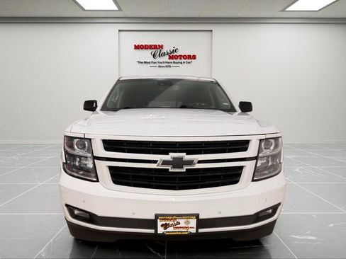 Used 2019 Chevrolet Suburban Premier AWD/4WD image 2