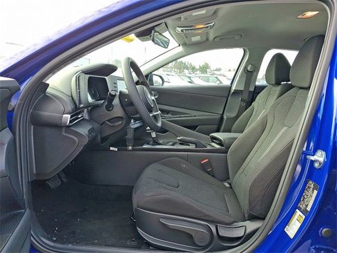New 2026 Hyundai Elantra SE image 5