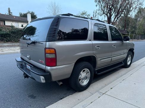 Used 2003 GMC Yukon SLT w/ 1SD Preferred Equipment Group image 5