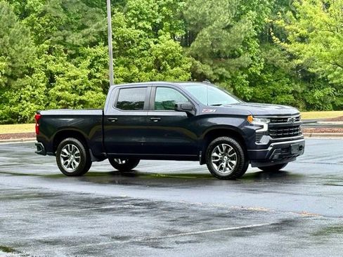 Used 2023 Chevrolet Silverado 1500 RST w/ Z71 Off-Road Package AWD/4WD image 10