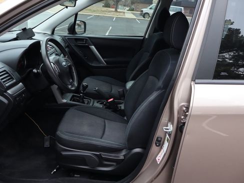 Used 2015 Subaru Forester 2.5i image 19