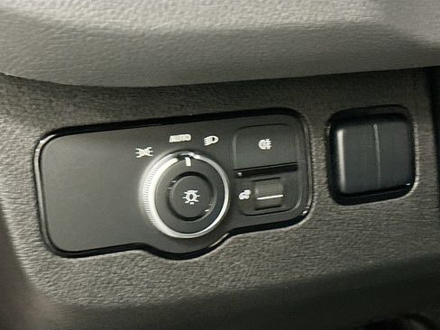 Used 2026 Mercedes-Benz Sprinter 2500 image 11
