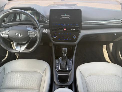 Used 2022 Hyundai Ioniq Limited FWD image 13