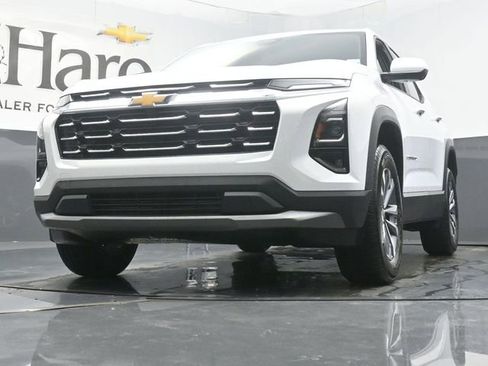 New 2026 Chevrolet Equinox LT w/ Safety and Technology Package image 4