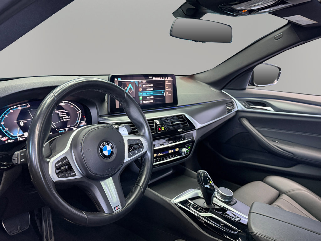Used 2021 BMW 540i w/ M Sport Package RWD image 16