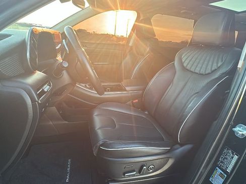 Used 2023 Hyundai Palisade Limited image 4