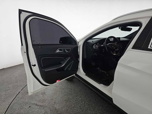 Used 2019 Mercedes-Benz GLA 250 image 19