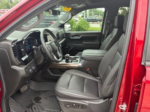 Used 2026 Chevrolet Silverado 1500 RST w/ Convenience Package II AWD/4WD image 19