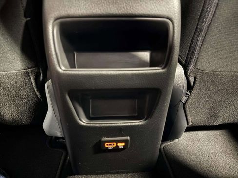 Used 2019 Nissan Sentra SR image 27