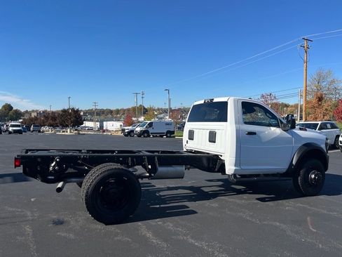 Used 2025 RAM 5500 Tradesman AWD/4WD image 5