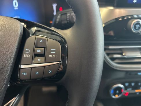 New 2026 Ford Escape Active w/ Cold Weather Package AWD/4WD image 19