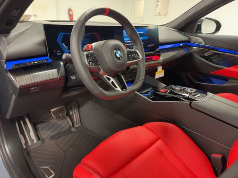 New 2026 BMW M5 w/ Executive Package AWD/4WD image 4
