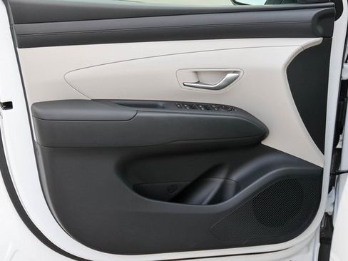 New 2026 Hyundai Tucson SEL image 8