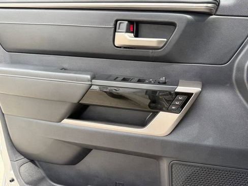 Used 2022 Toyota Tundra Limited w/ Power Package AWD/4WD image 21