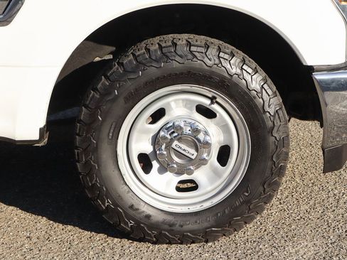 Used 2018 Ford F350 XL w/ Power Equipment Group RWD image 46