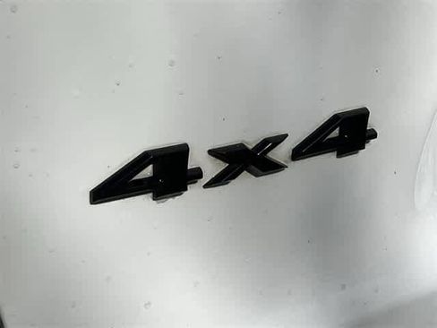 Used 2021 Jeep Cherokee Latitude Plus image 11