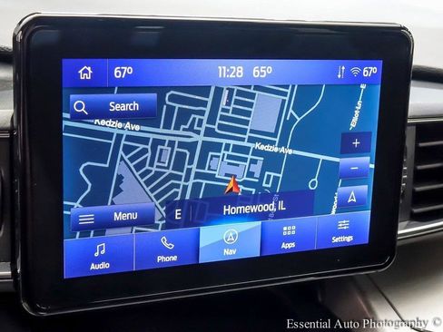 Certified 2022 Ford Explorer XLT w/ Equipment Group 202A image 15