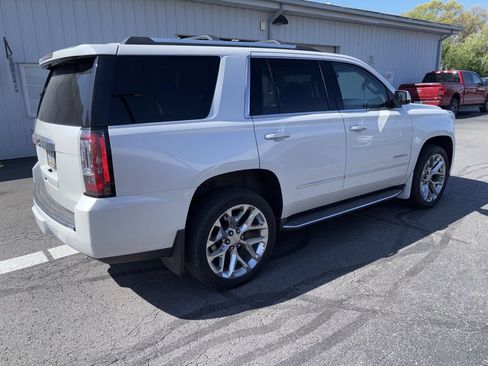 Used 2019 GMC Yukon Denali AWD/4WD image 5