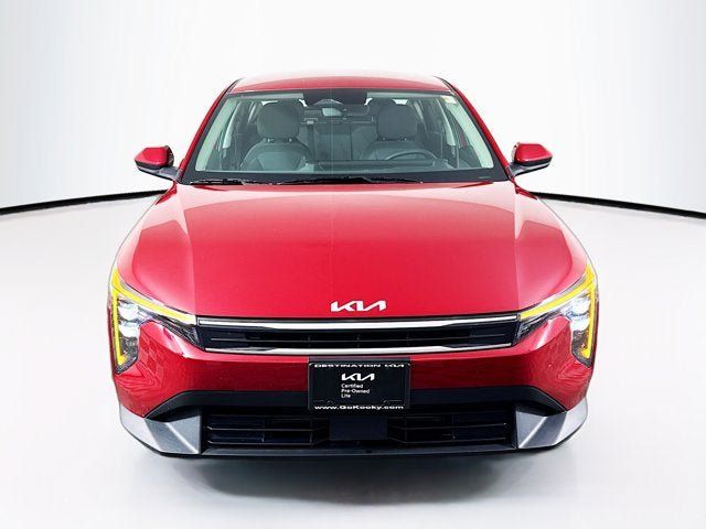 Certified 2025 Kia K4 FWD image 2
