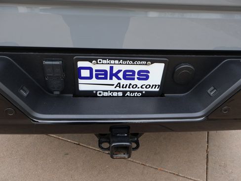 Used 2024 Chevrolet Silverado 1500 ZR2 w/ Technology Package image 21