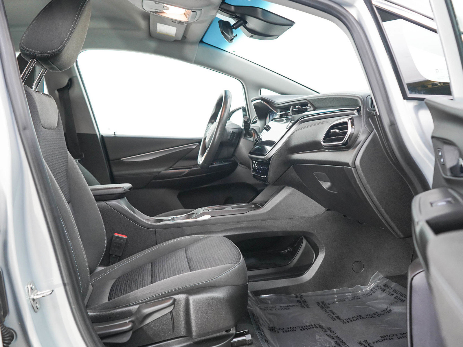 Used 2023 Chevrolet Bolt LT w/ Driver Confidence Package FWD image 11