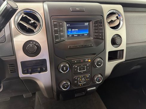 Used 2014 Ford F150 XLT w/ Equipment Group 302A Luxury AWD/4WD image 15