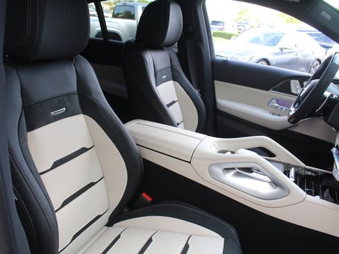 New 2026 Mercedes-Benz GLE 53 AMG 4MATIC Coupe image 23