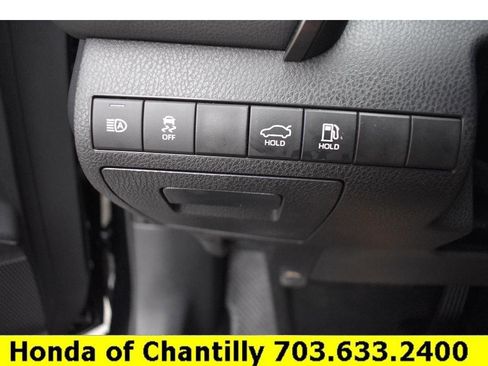 Used 2023 Toyota Camry SE FWD image 21