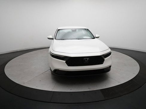 Used 2023 Honda Accord LX image 11