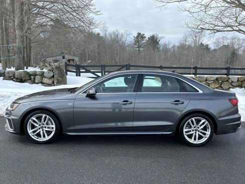 Used 2021 Audi A4 2.0T Premium w/ Convenience Package image 10