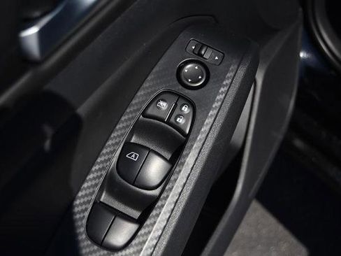 New 2025 Nissan Altima 2.5 SV image 9