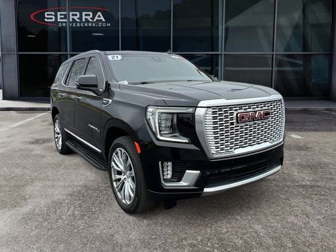 Used 2021 GMC Yukon Denali w/ Advanced Technology Package AWD/4WD image 7