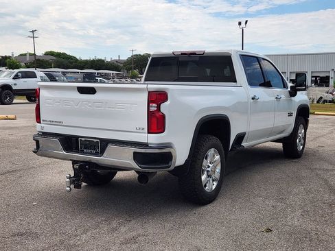 Used 2022 Chevrolet Silverado 2500 LTZ w/ LTZ Texas Edition AWD/4WD image 4