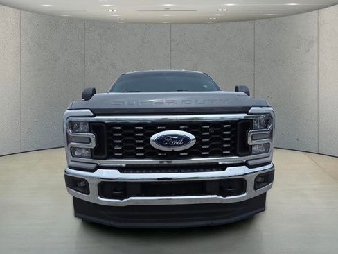 Used 2023 Ford F350 Lariat AWD/4WD image 11